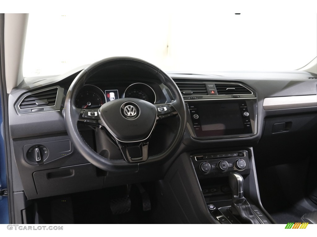 2018 Tiguan SEL 4MOTION - Silk Blue Metallic / Titan Black photo #6
