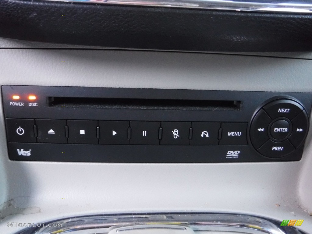 2013 Town & Country Limited - Maximum Steel Metallic / Black/Light Graystone photo #26