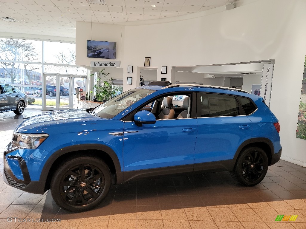 Cornflower Blue 2022 Volkswagen Taos SE 4Motion Exterior Photo #143400283