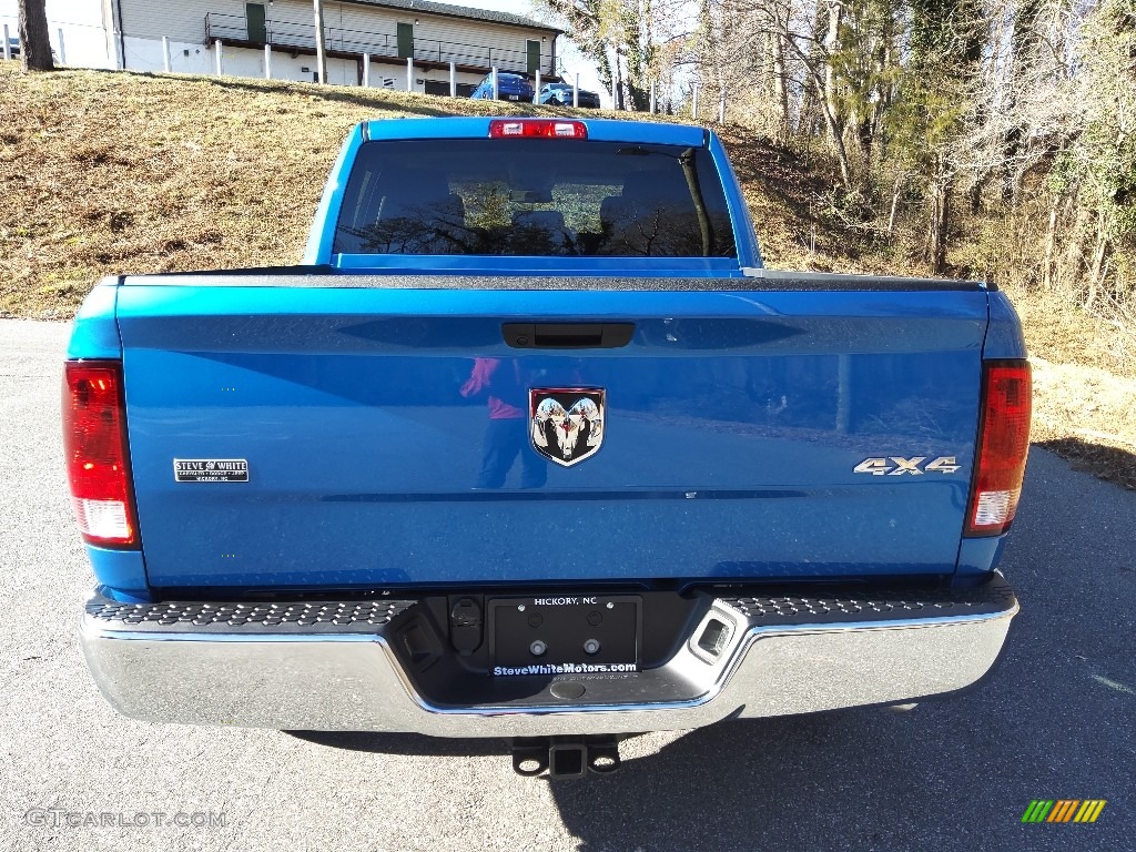 2021 1500 Classic Crew Cab 4x4 - Hydro Blue Pearl / Diesel Gray/Black photo #7