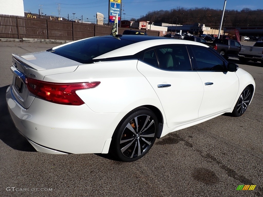 2017 Maxima Platinum - Pearl White / Cashmere photo #6