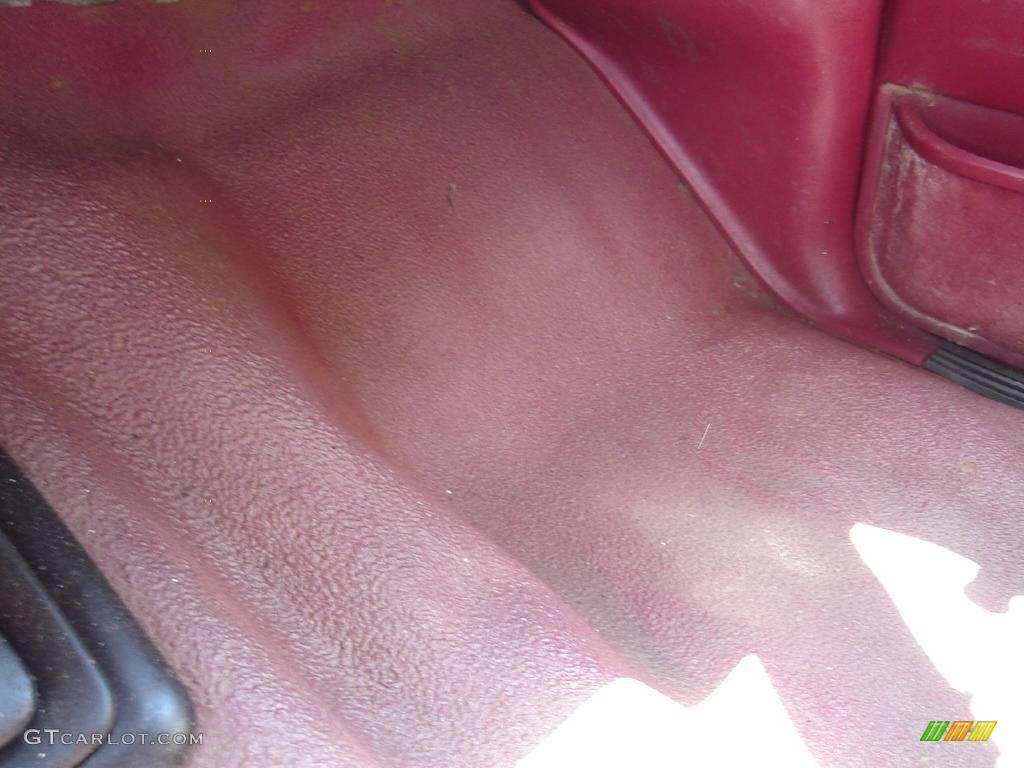 1995 F350 XL Regular Cab Chassis Dump Truck - Ultra Red / Red photo #25