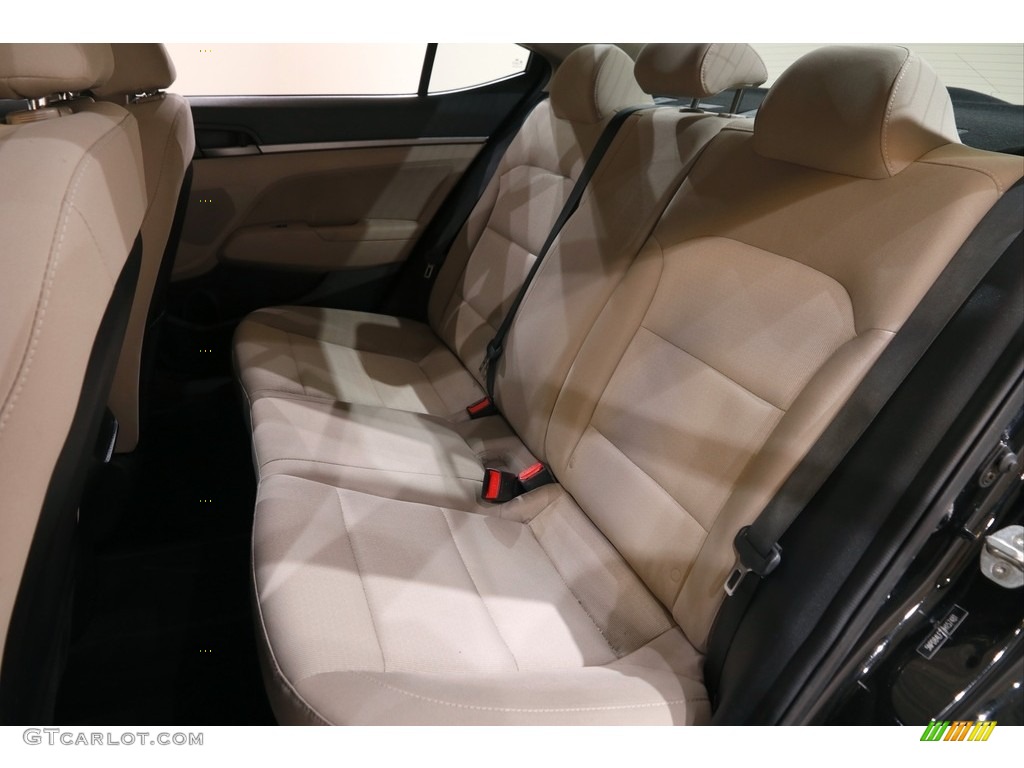 2017 Elantra Value Edition - Black / Beige photo #16