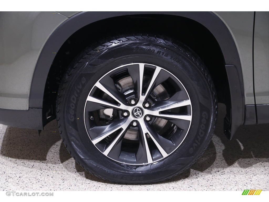 2019 Highlander LE Plus AWD - Alumina Jade Metallic / Ash photo #20