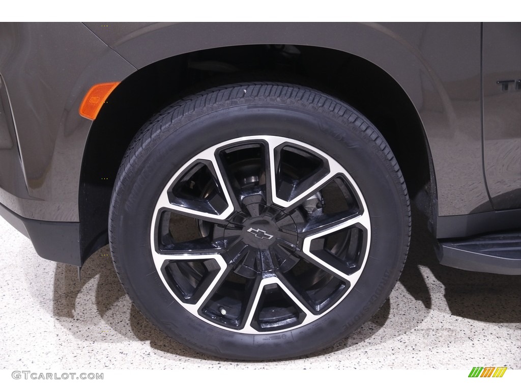 2021 Tahoe RST 4WD - Graywood Metallic / Jet Black/Victory Red photo #25
