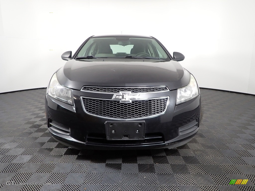 2013 Cruze LS - Black Granite Metallic / Jet Black/Medium Titanium photo #3