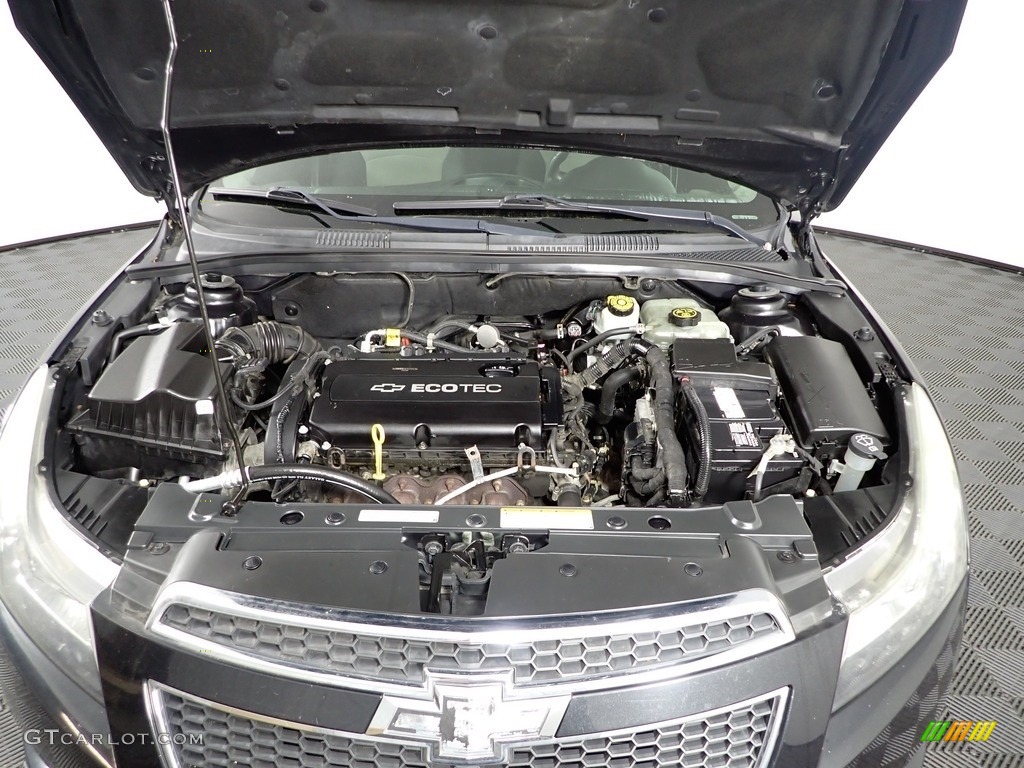 2013 Cruze LS - Black Granite Metallic / Jet Black/Medium Titanium photo #6