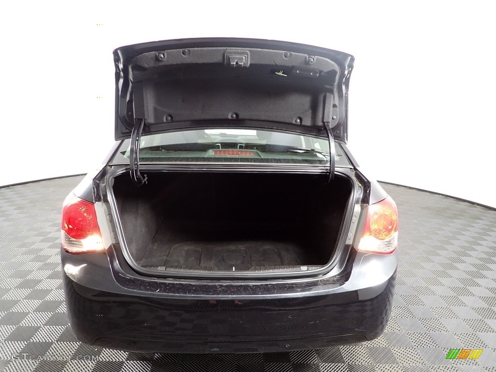 2013 Cruze LS - Black Granite Metallic / Jet Black/Medium Titanium photo #11