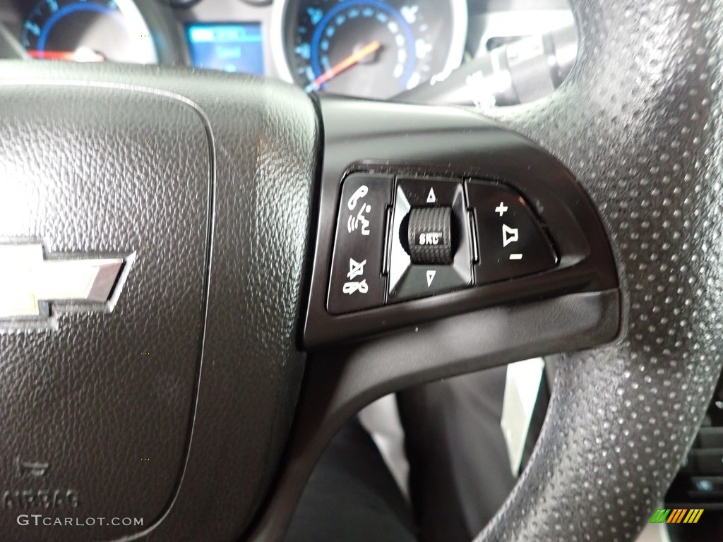 2013 Cruze LS - Black Granite Metallic / Jet Black/Medium Titanium photo #20