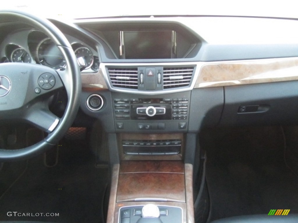 2012 E 350 Sedan - Arctic White / Black photo #15