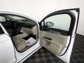Oxford White - Fusion Hybrid SE Photo No. 32