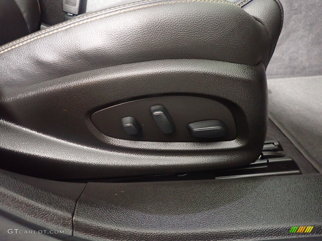 2018 Impala LT - Summit White / Jet Black photo #42