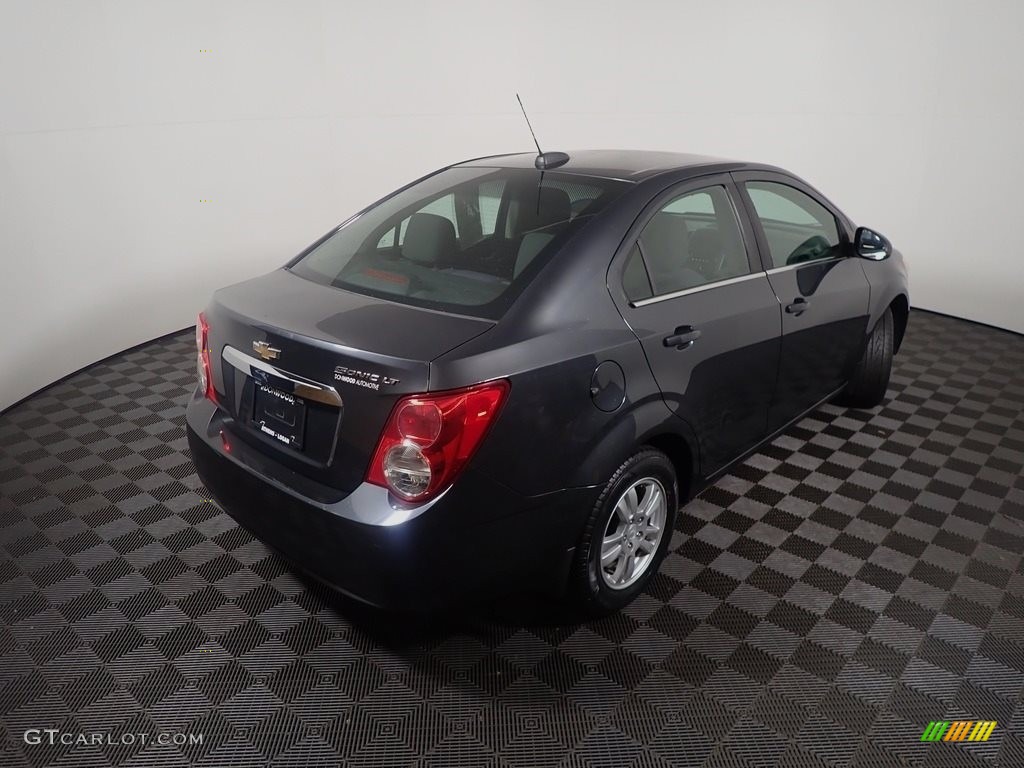 2015 Sonic LT Sedan - Ashen Gray Metallic / Jet Black/Brick photo #16