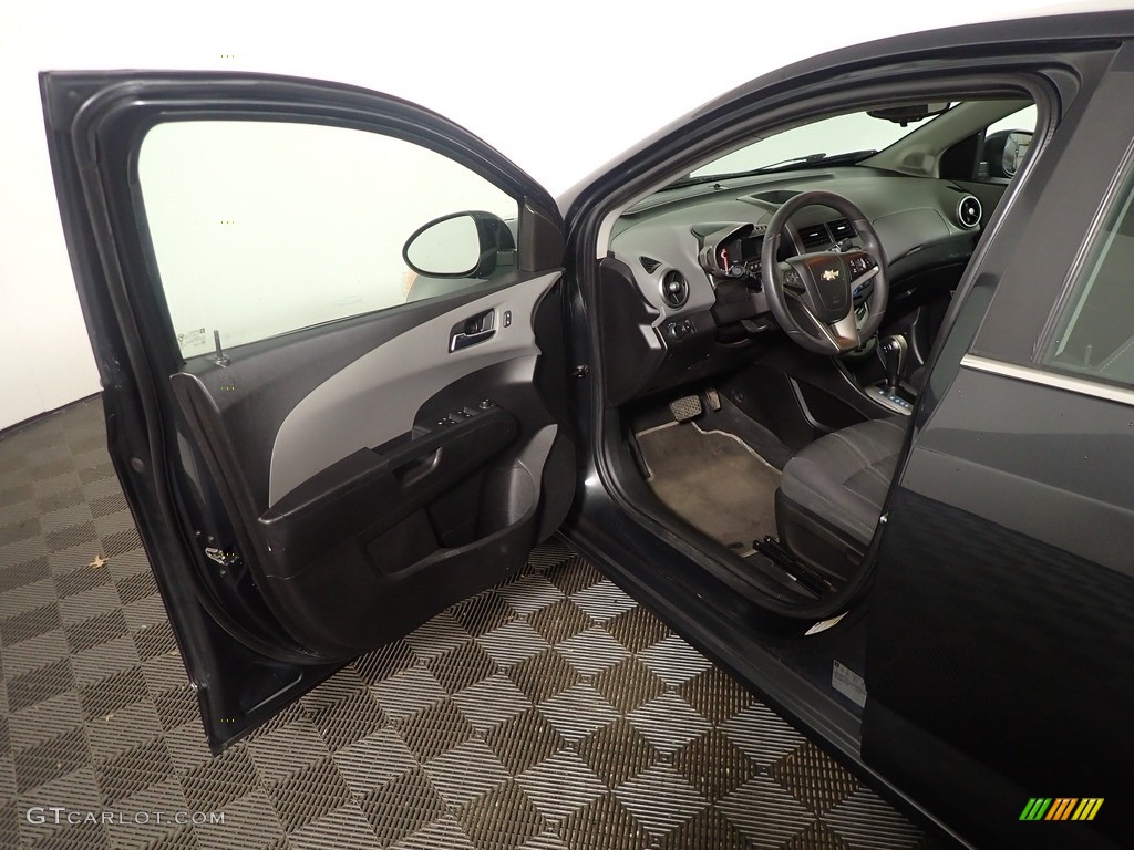 2015 Sonic LT Sedan - Ashen Gray Metallic / Jet Black/Brick photo #19