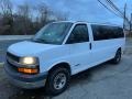 Summit White - Express 3500 15 Passenger Van Photo No. 2