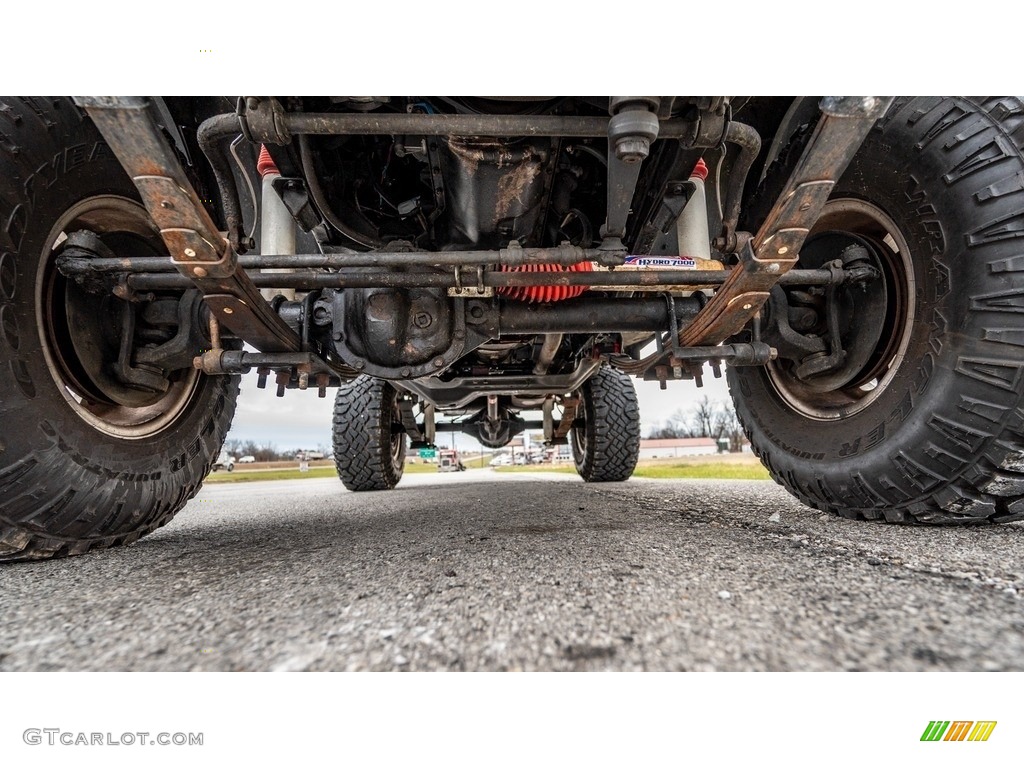 1984 Jeep CJ7 4x4 Undercarriage Photo #143413069