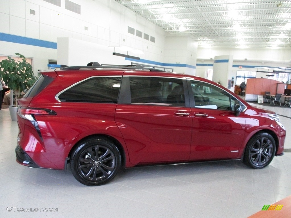 2021 Sienna XSE Hybrid - Ruby Flare Pearl / Gray photo #4