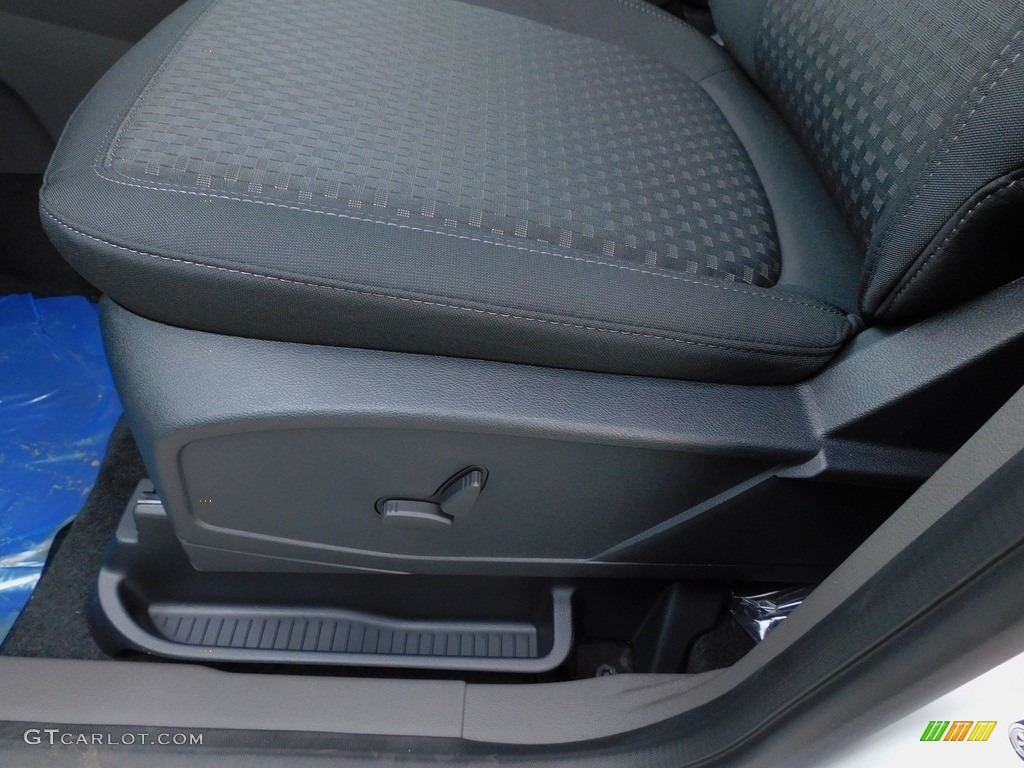 2022 Ford Transit Connect XLT Passenger Wagon Front Seat Photos