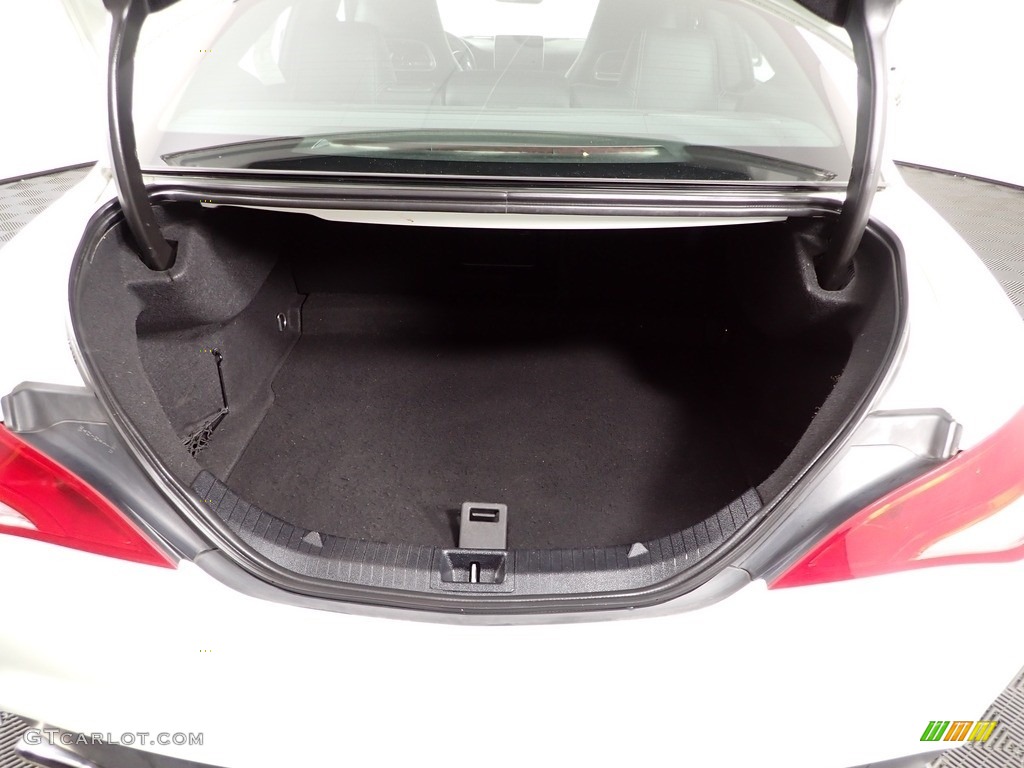2016 CLA 250 4Matic - Cirrus White / Black photo #13