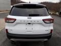 2020 Oxford White Ford Escape SE 4WD  photo #3