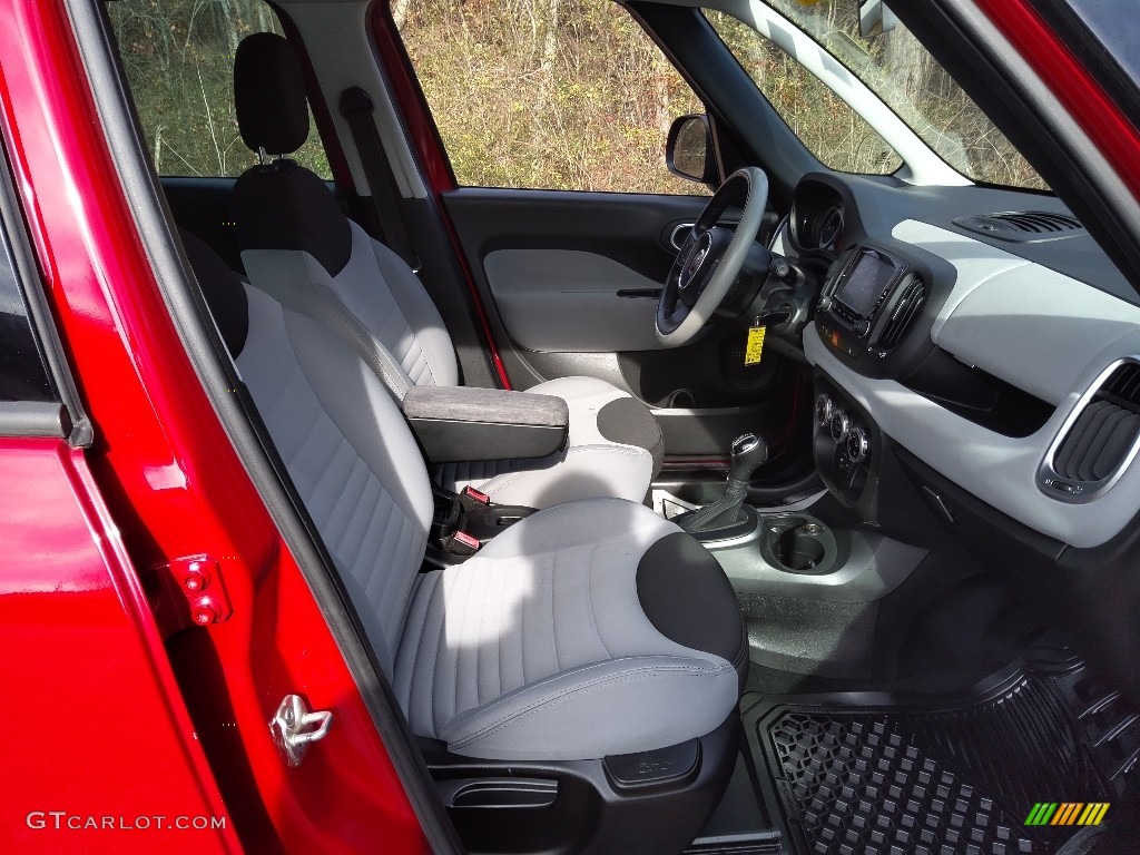 2014 Fiat 500L Easy Interior Color Photos