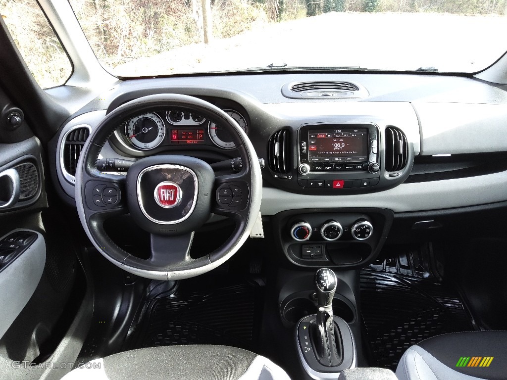 2014 Fiat 500L Easy Nero/Grigio (Black/Grey) Dashboard Photo #143419468