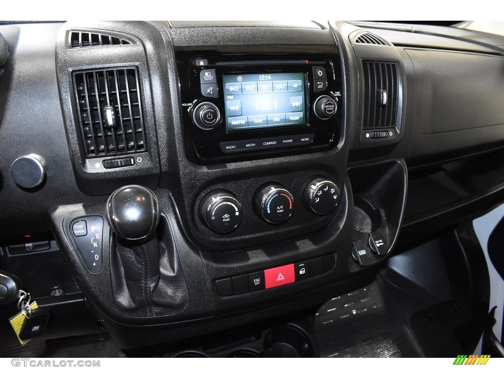 2016 Ram ProMaster 2500 High Roof Cargo Van Controls Photo #143419873