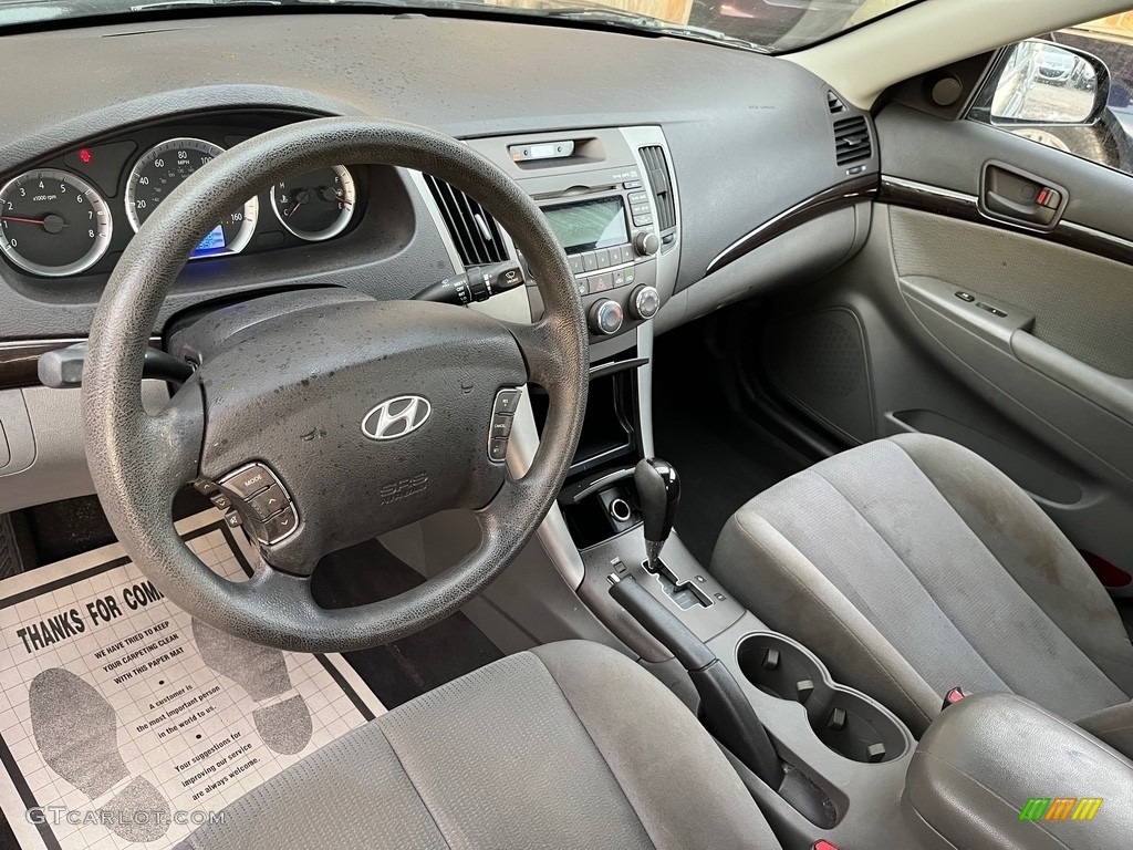 2010 Sonata GLS - Ebony Black / Gray photo #17
