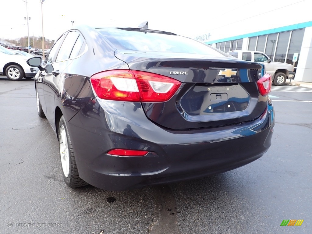 2016 Cruze LT Sedan - Blue Ray Metallic / Jet Black photo #5