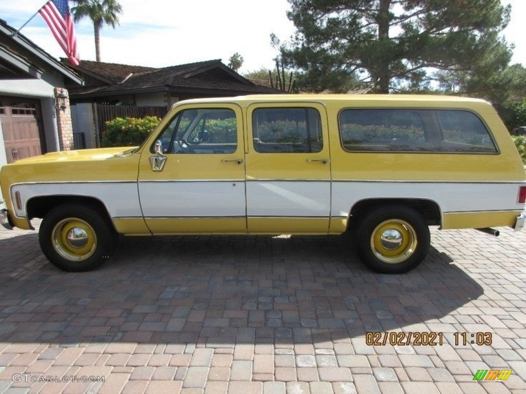Colonial Yellow 1979 Chevrolet Suburban C10 Custom Deluxe Exterior Photo #143424073