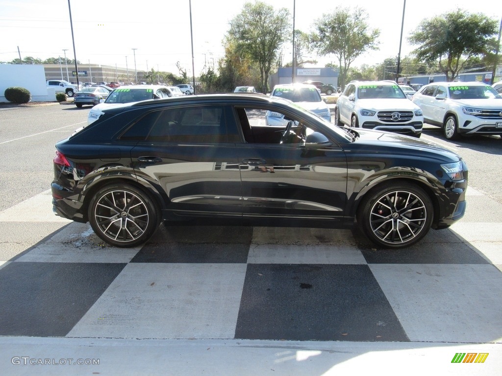 2021 Audi SQ8 Prestige quattro Exterior Photos