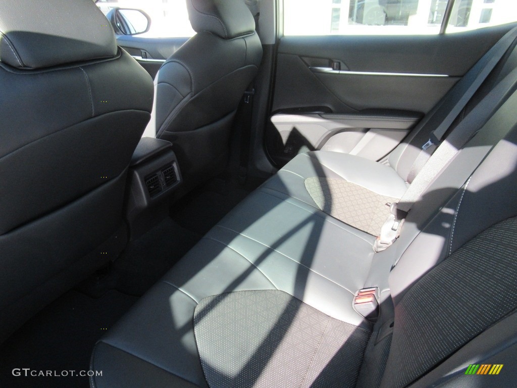 2019 Camry XSE - Celestial Silver Metallic / Black photo #12