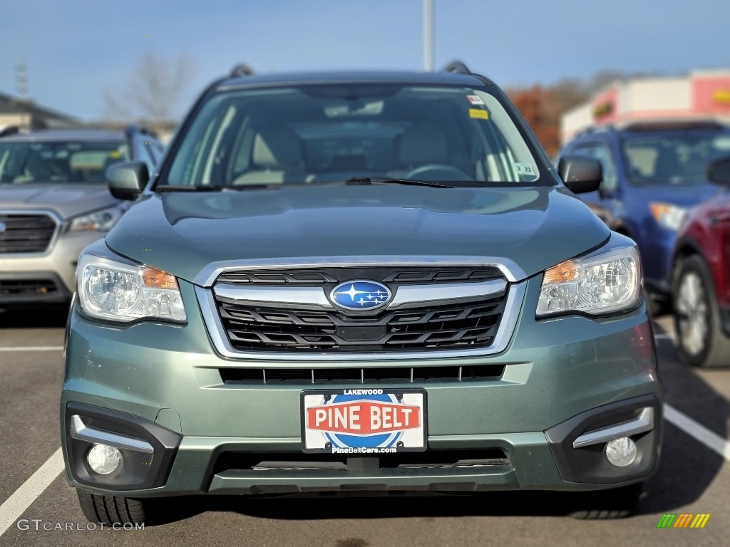 2017 Forester 2.5i Limited - Jasmine Green Metallic / Gray photo #2