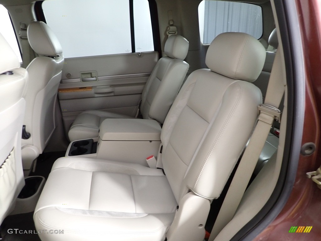 2007 Aspen Limited HEMI 4WD - Cognac Crystal Pearl / Dark Slate Gray/Light Slate Gray photo #30
