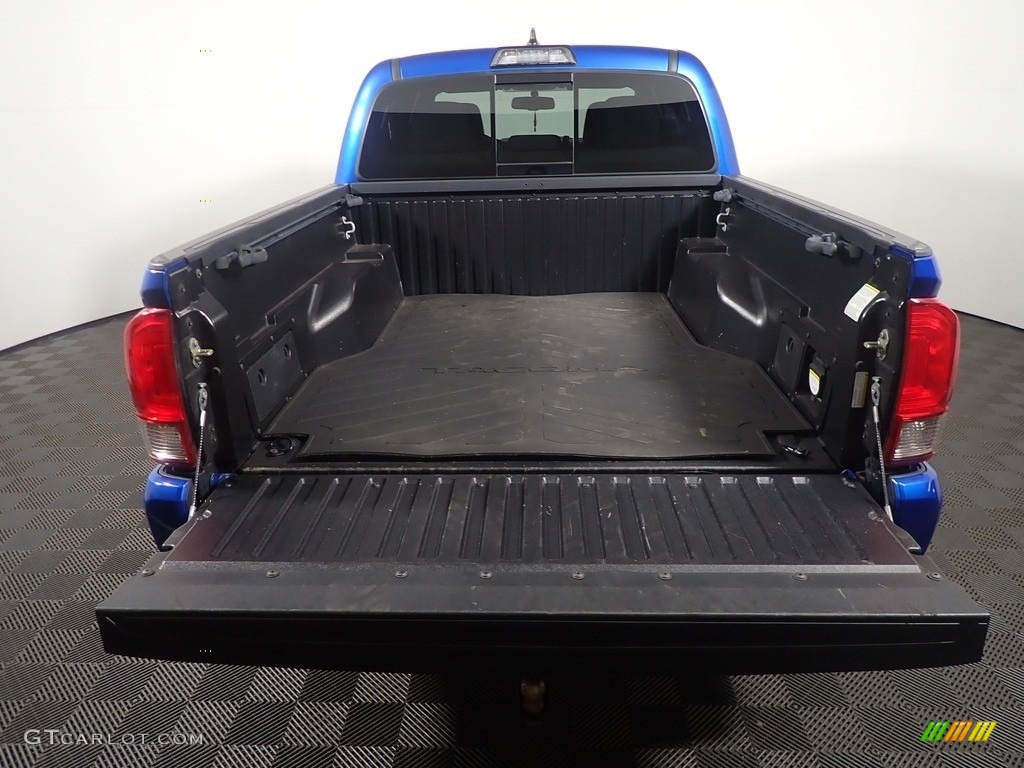 2017 Tacoma TRD Sport Double Cab 4x4 - Blazing Blue Pearl / TRD Graphite photo #15