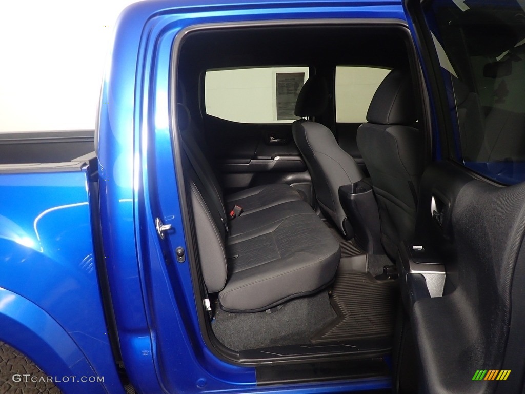 2017 Tacoma TRD Sport Double Cab 4x4 - Blazing Blue Pearl / TRD Graphite photo #37