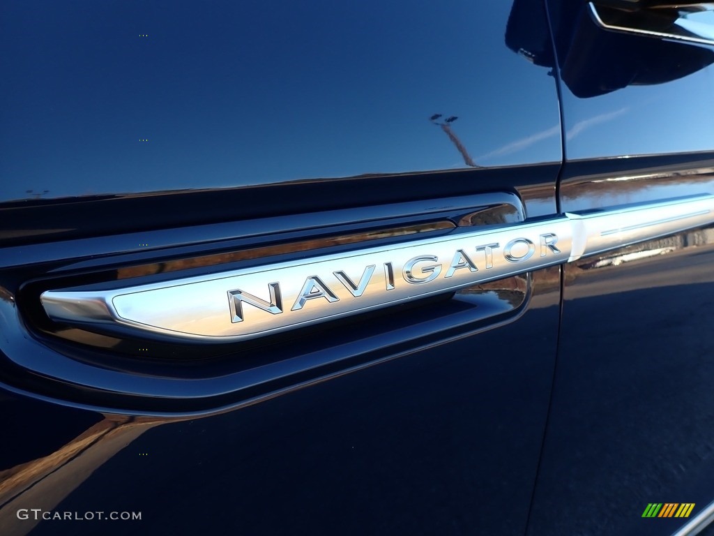 2018 Navigator Reserve 4x4 - Blue Diamond Metallic / Ebony photo #4