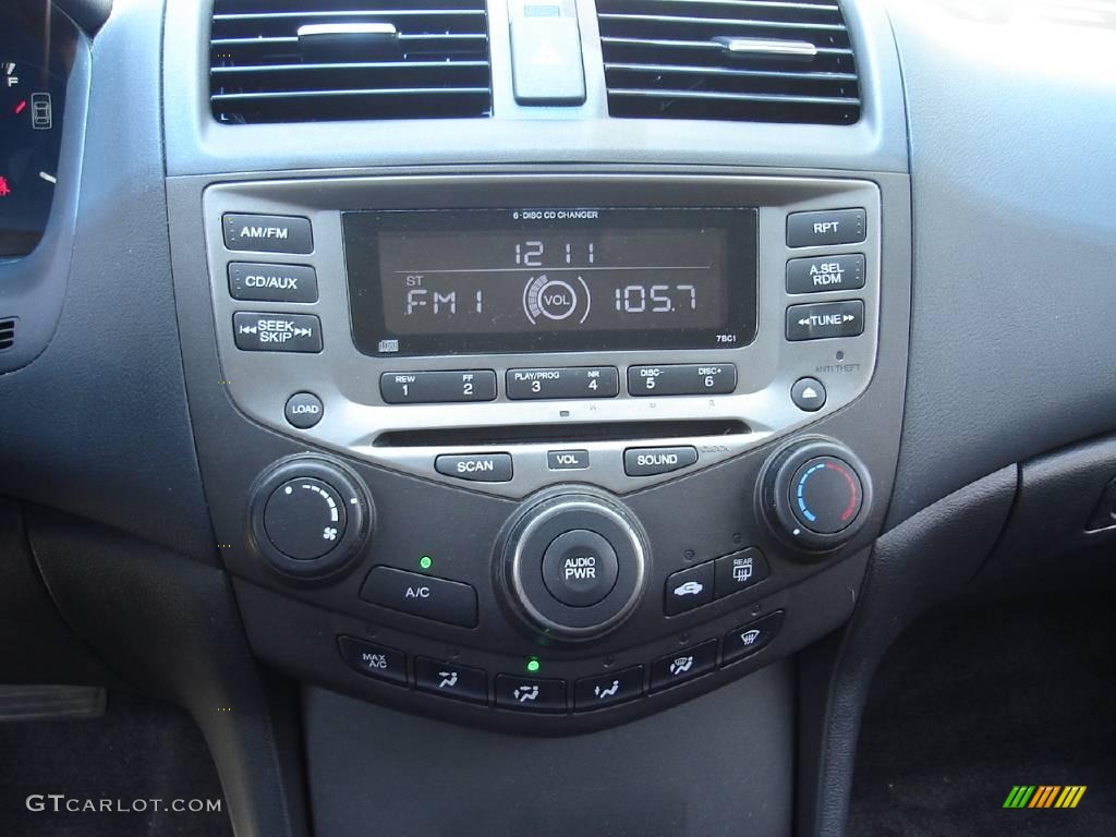 2007 Accord SE V6 Sedan - Alabaster Silver Metallic / Gray photo #24