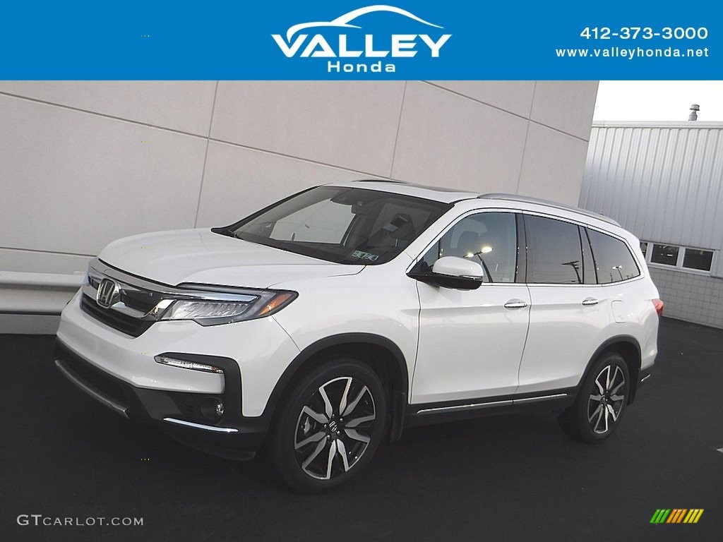 2021 Pilot Touring AWD - Platinum White Pearl / Beige photo #1