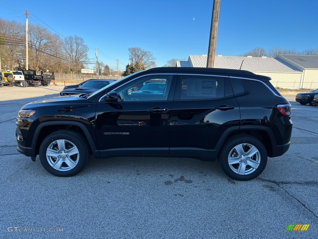 Diamond Black Crystal Pearl 2022 Jeep Compass Latitude 4x4 Exterior Photo #143441613