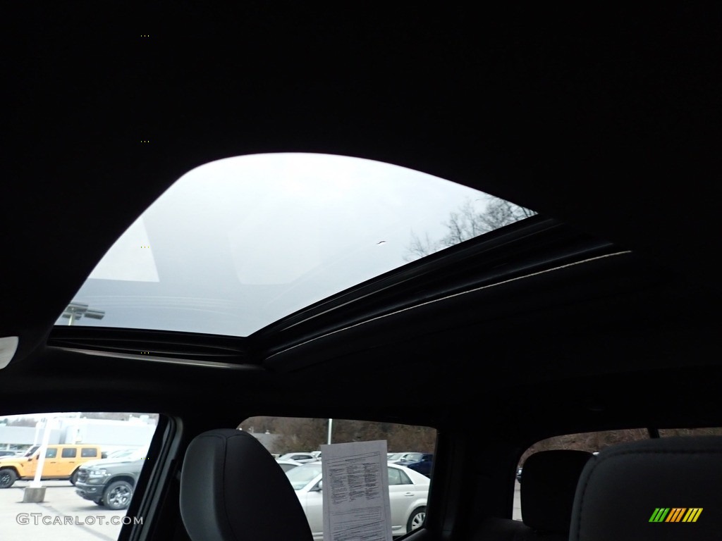 2017 Tacoma SR5 Double Cab 4x4 - Silver Sky Metallic / Black/Caramel photo #16