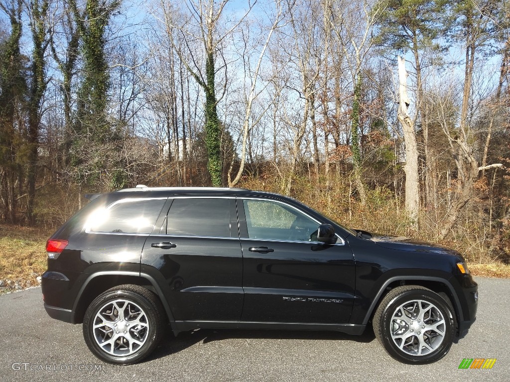Diamond Black Crystal Pearl 2021 Jeep Grand Cherokee Laredo Exterior Photo #143442489