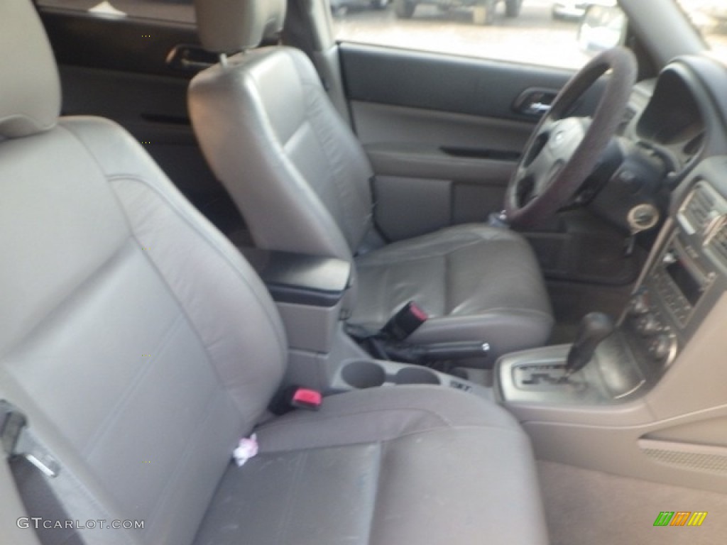 2004 Forester 2.5 XS - Java Black Pearl / Gray photo #8