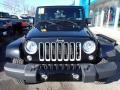 Black - Wrangler Unlimited Sahara 4x4 Photo No. 9