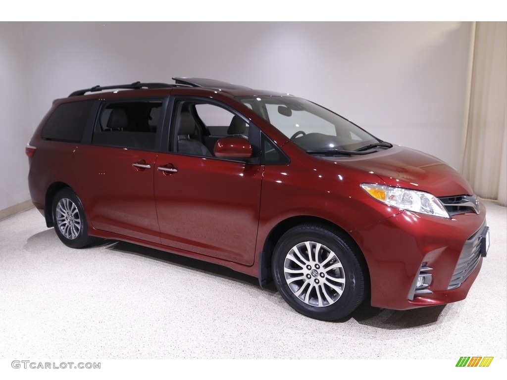 2019 Sienna XLE - Salsa Red Pearl / Ash photo #1