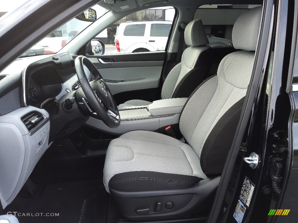 Black/Gray Interior 2020 Hyundai Palisade SEL Photo #143445156