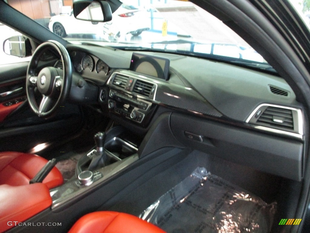 2018 M3 Sedan - Black Sapphire Metallic / Sakhir Orange/Black photo #21