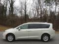 2021 Luxury White Pearl Chrysler Pacifica Touring L  photo #1