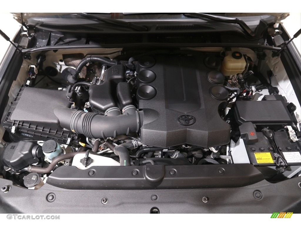 2019 Toyota 4Runner SR5 Premium 4x4 Engine Photos