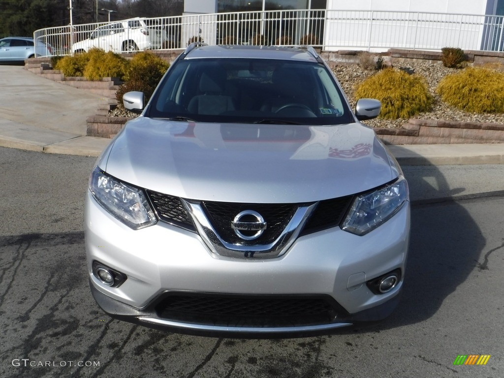 2016 Rogue SV AWD - Brilliant Silver / Charcoal photo #9
